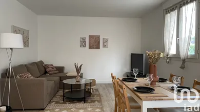 Appartement à Pontault-Combault (77340)