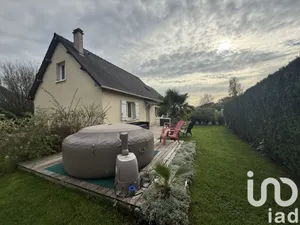 Townhouse at Pont-l'Évêque (14130)