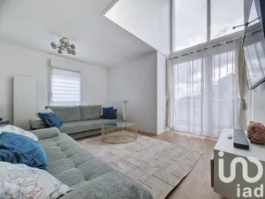 Duplex à Villeneuve-le-Roi (94290)