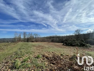 Terrain à bâtir à Royères (87400)