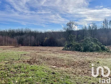 Terrain à bâtir à Royères (87400)