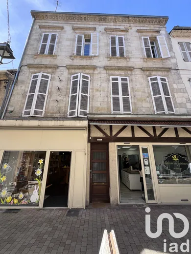 Building at Bergerac (24100)