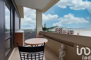 Apartment at Le Plessis-Bouchard (95130)