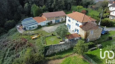 Maison de village à Roumazière-Loubert,Terres-de-Haute-Charente (16270)