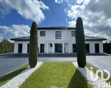 Mansion at Bouvigny-Boyeffles (62172)