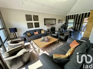 Mansion at Bouvigny-Boyeffles (62172)