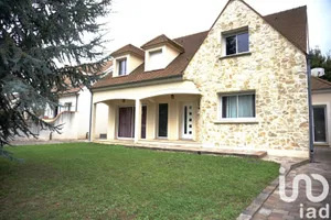 Maison traditionnelle à Saint-Germain-lès-Arpajon (91180)