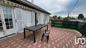 Pavillon à Villemandeur (45700)