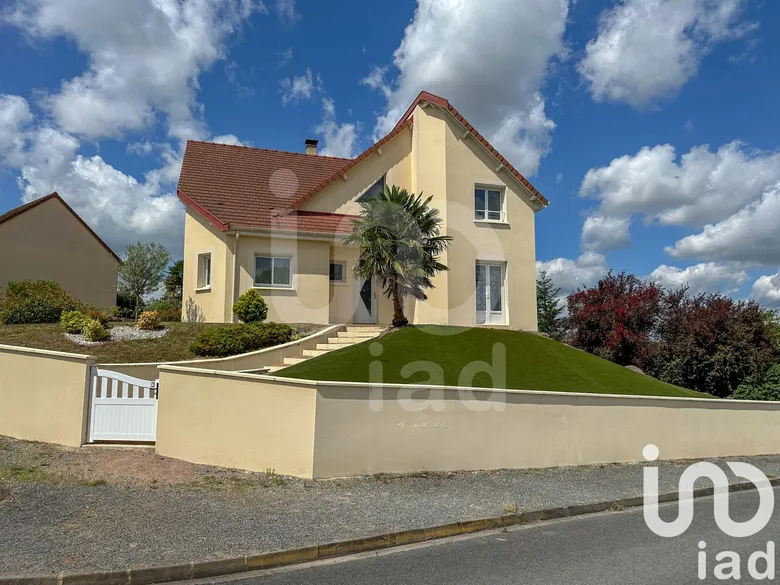 Maison 6 pièces 172 m² · à Domérat · 172 m² · 279 000 €