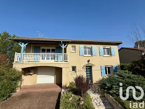 Traditional house at Lissac-et-Mouret (46100)