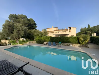 Traditional house at Vence (06140)