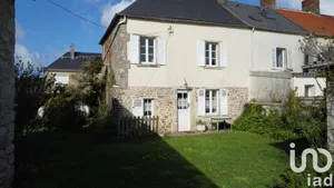 Village house at Terre-et-Marais (50500)