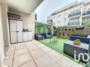 Apartment at Pontault-Combault (77340)