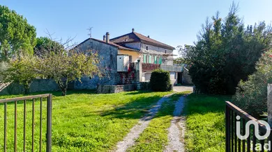 House at Pradons (07120)