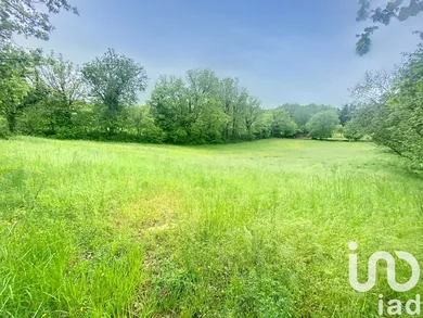 Building plot at Terrasson-Lavilledieu (24120)