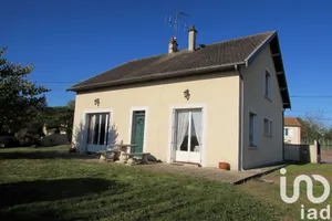 Traditional house at Loudun (86200)