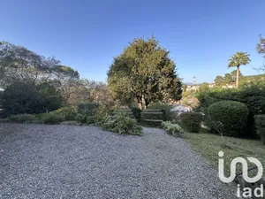 Appartement à La Roquette-sur-Siagne (06550)