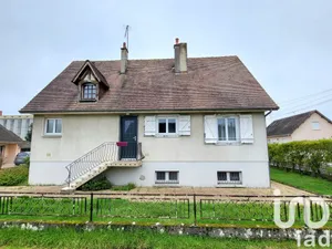 House at Naintré (86530)
