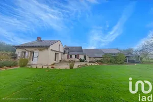 Maison de campagne à Loireauxence (44370)