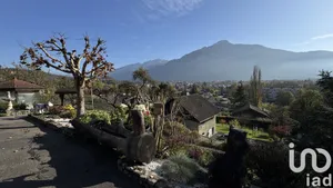 Maison traditionnelle à Bonneville (74130)