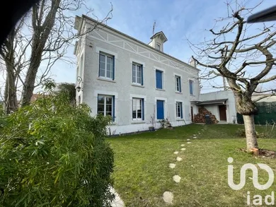 House at Meaux (77100)