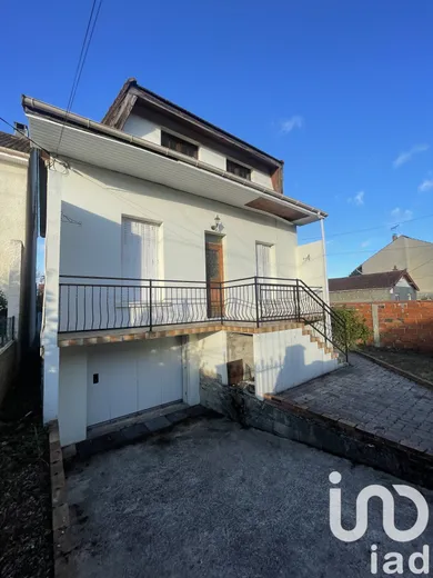 Traditional house at Mitry-Mory (77290)