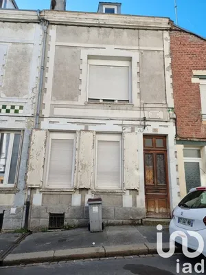 Maison de ville à Saint-Quentin (02100)