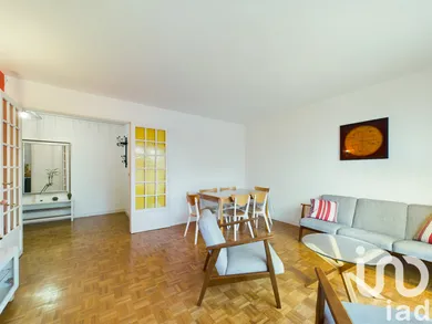 Apartment at Choisy-le-Roi (94600)