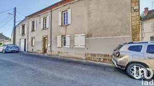 Building at Bourbon-l'Archambault (03160)