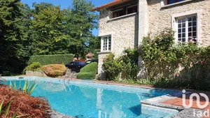 Maison de campagne à Poigny-la-Forêt (78125)