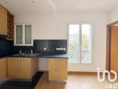 Appartement à Ivry-sur-Seine (94200) — 3/10