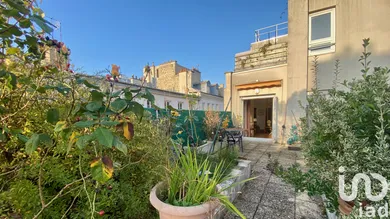 Apartment in Paris (75017)