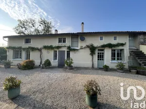 Maison traditionnelle à Caunay (79190)