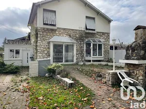 Maison à Saint-Fargeau-Ponthierry (77310)