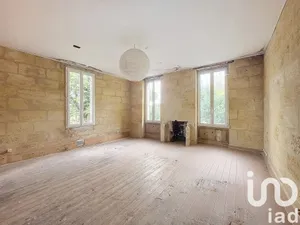 House at Saint-Selve (33650)