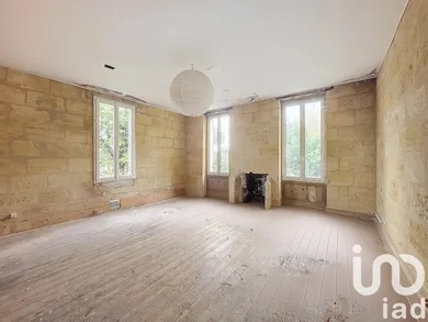 House at Saint-Selve (33650)