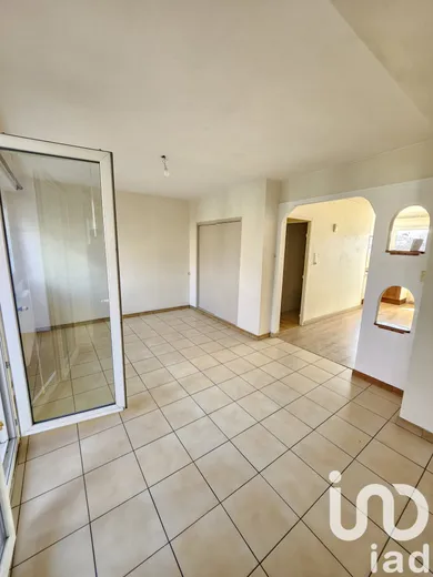 Apartment in Pau (64000)