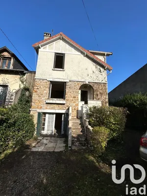 Traditional house at Saint-Michel-sur-Orge (91240)