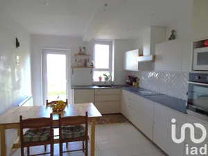 Farm at Larra (31330)