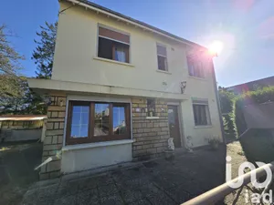 Maison à Noyers-Pont-Maugis (08350)