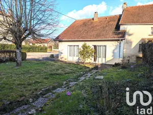 House at Champsevraine (52500)