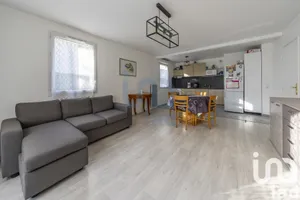 Appartement à Lieusaint (77127)