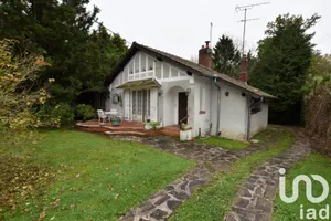 Maison traditionnelle à Dammarie-les-Lys (77190)