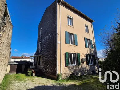 Building at Mazamet (81200)