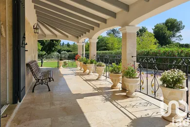 House at Arles (13200)