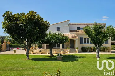 House in Arles (13200)