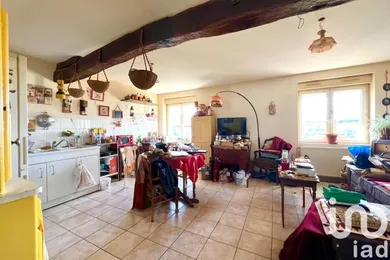 Appartement à Saint-Laurent-de-Chamousset (69930)