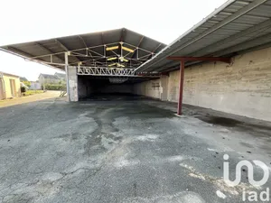 Parking à La Peyratte (79200)