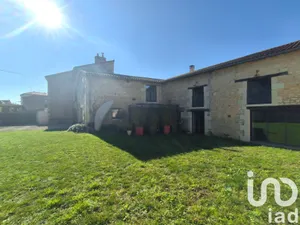 Maison à Mirebeau (86110)