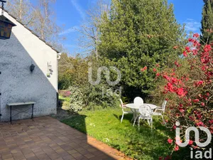 Maison traditionnelle à La Grande-Paroisse (77130)